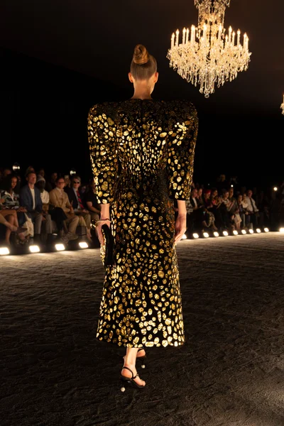 Look 6